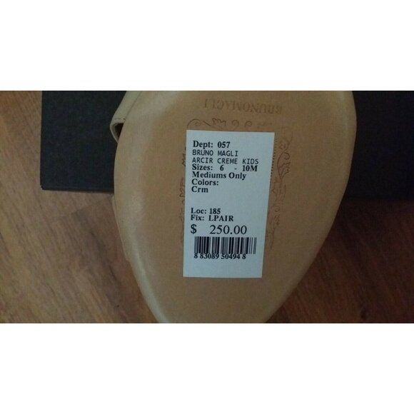 Bruno Magli Beige Heel Sandals - Size 39 EUR  9 US New In Box - Picture 3 of 12